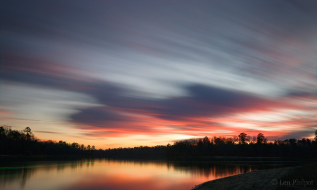 IMG_3184-Kincaid_Lake_sunset_2.jpg